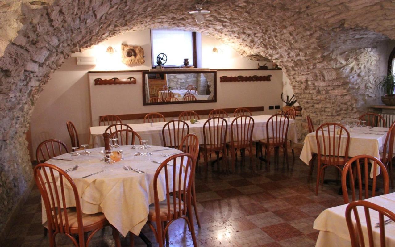 Albergo Speranza Spiazzi Di Monte Baldo Spiazzi Di Caprino Eksteriør billede