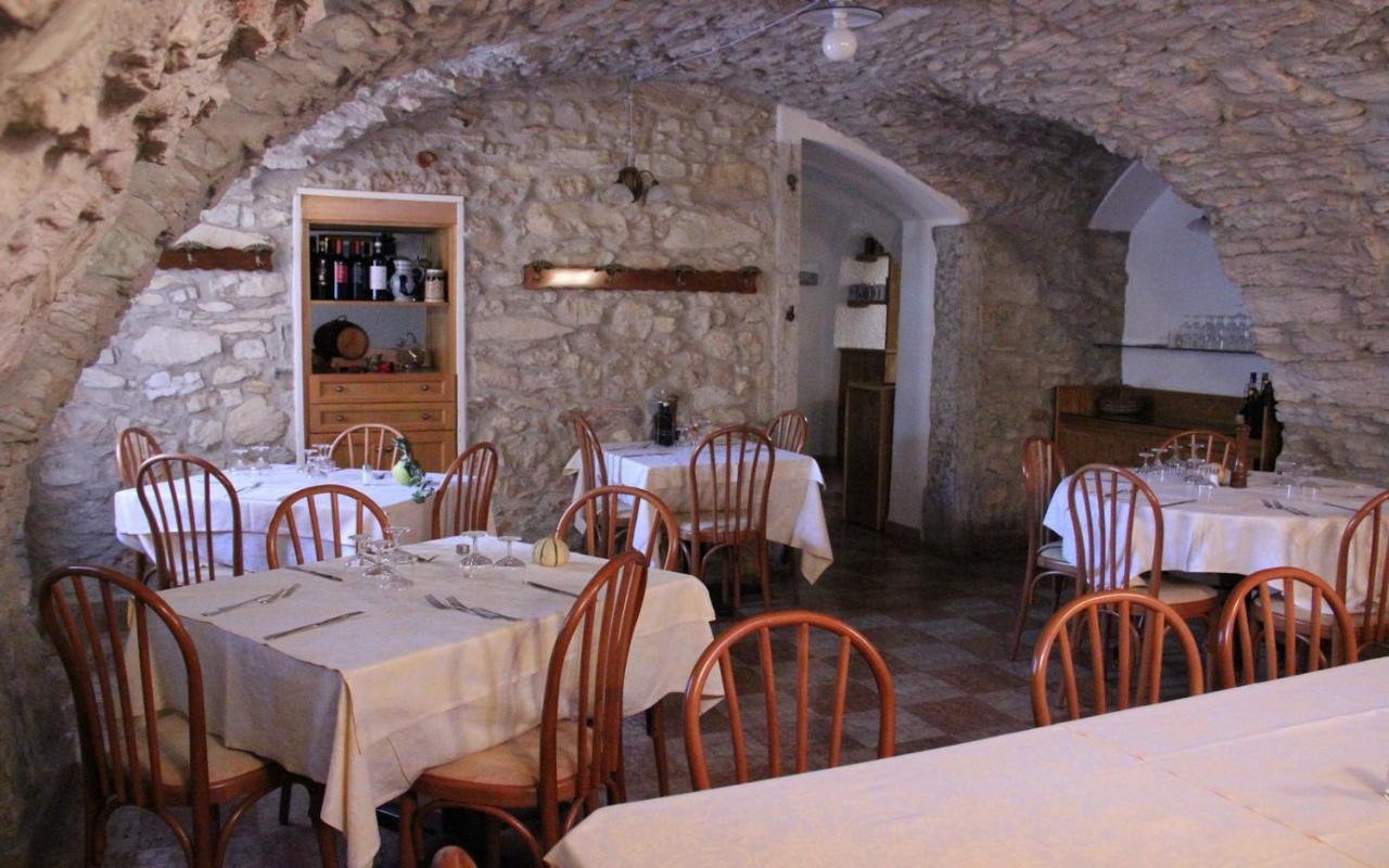 Albergo Speranza Spiazzi Di Monte Baldo Spiazzi Di Caprino Eksteriør billede