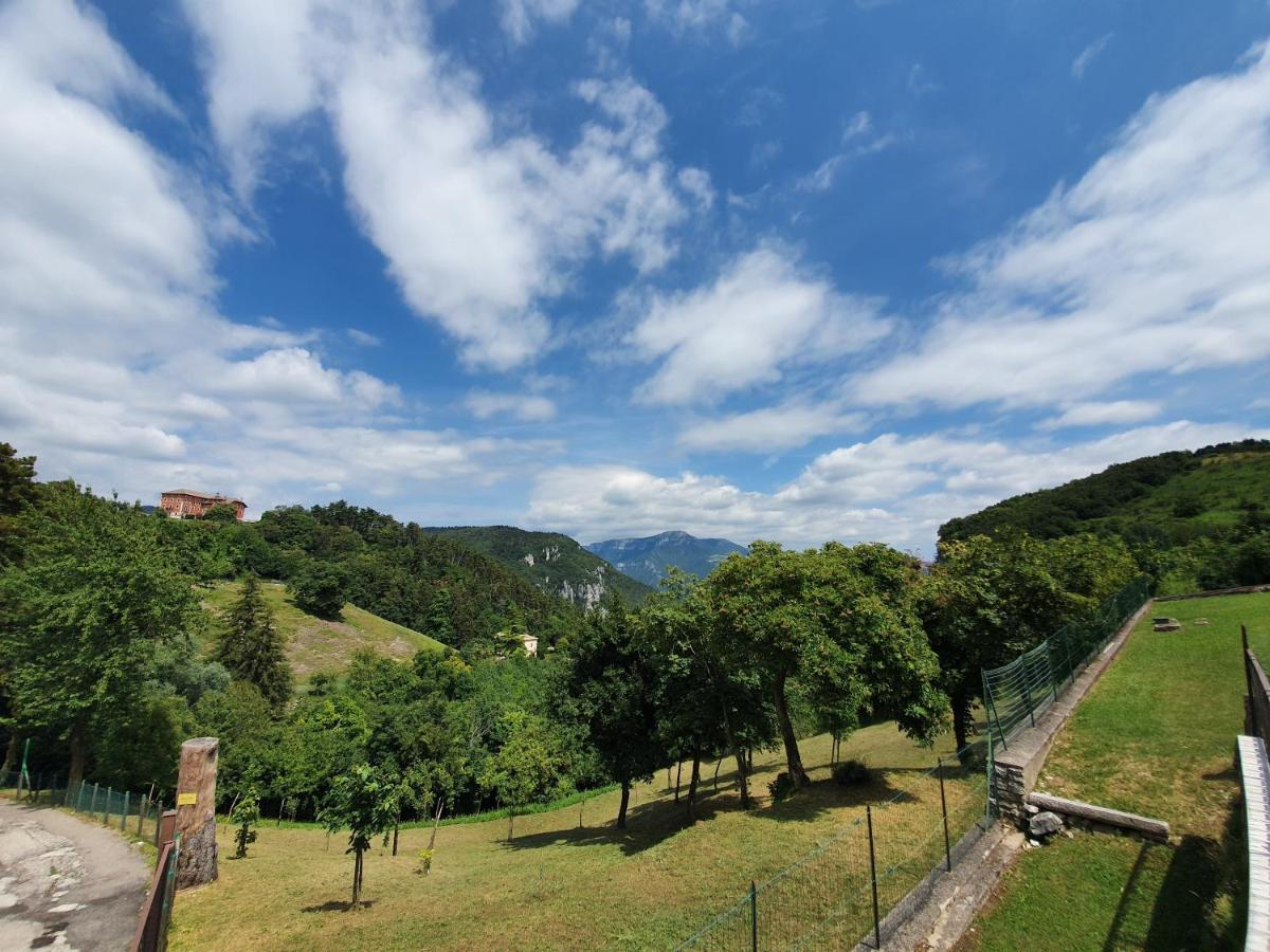 Albergo Speranza Spiazzi Di Monte Baldo Spiazzi Di Caprino Eksteriør billede